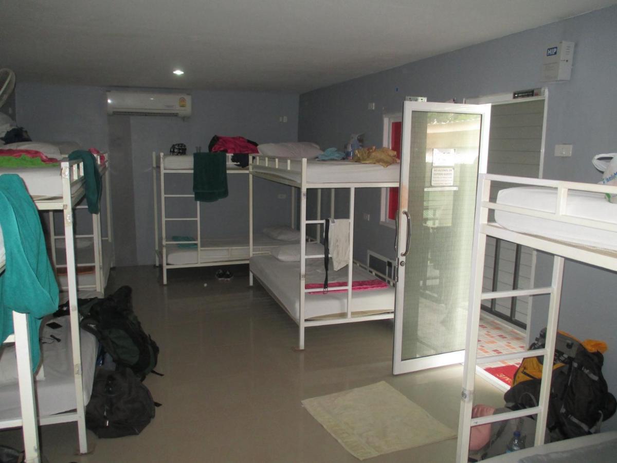 קו פי פי Blanco Beach Bar Hostel מראה חיצוני תמונה