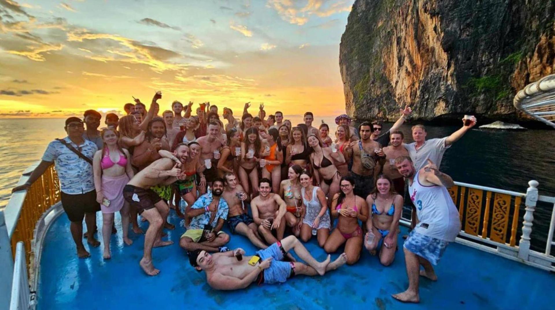 קו פי פי Blanco Beach Bar Hostel מראה חיצוני תמונה