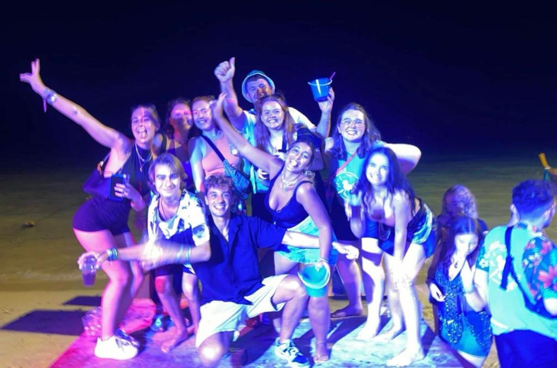קו פי פי Blanco Beach Bar Hostel מראה חיצוני תמונה